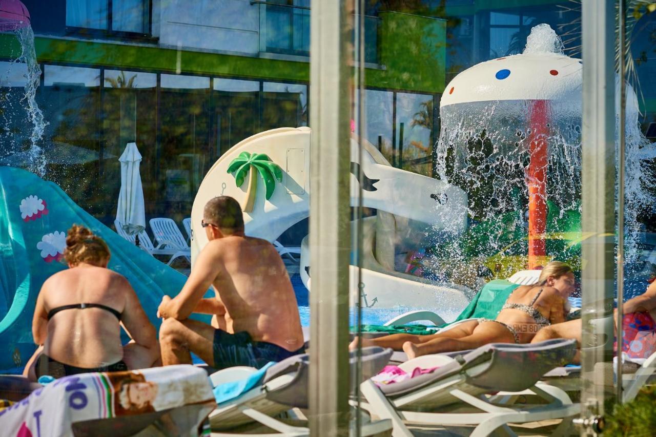 Sole Apartment Spa N Pools Beach Resort Нэводари Экстерьер фото