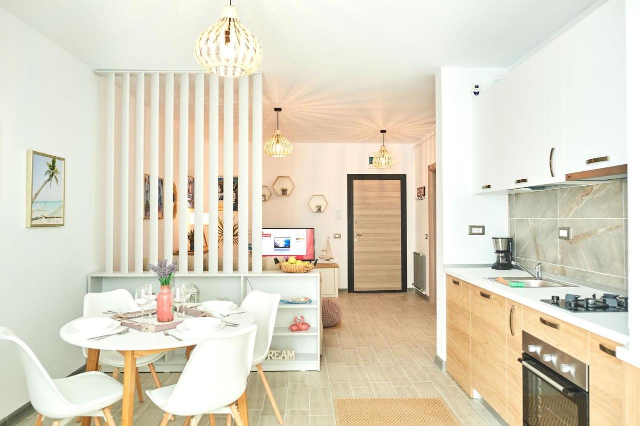 Sole Apartment Spa N Pools Beach Resort Нэводари Экстерьер фото
