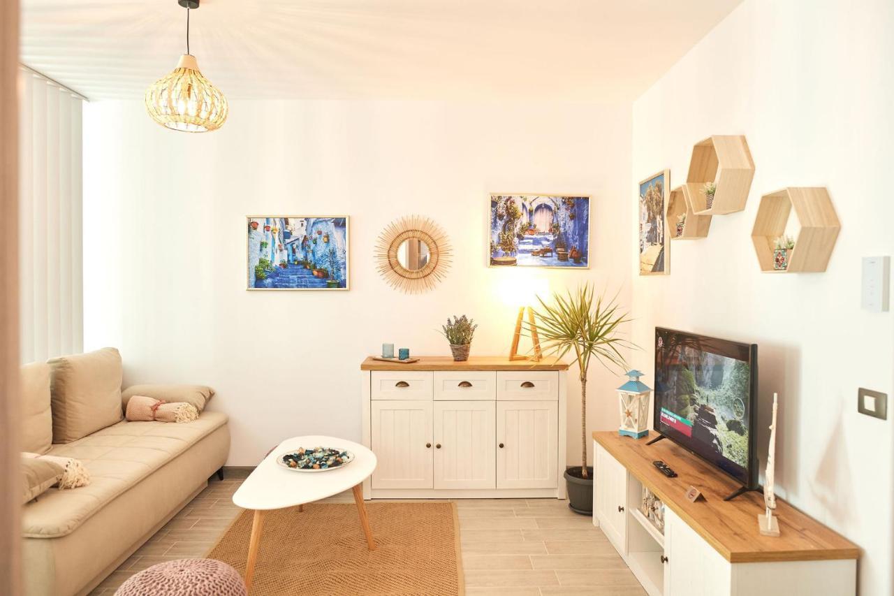 Sole Apartment Spa N Pools Beach Resort Нэводари Экстерьер фото